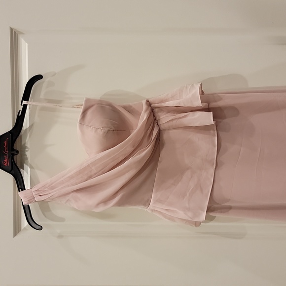 # 15. Formal/Evening Dress. - Picture 3 of 9